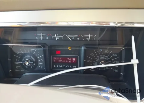 2007 Lincoln Navigator из США, поврежденный, VIN 5LMFL285X7LJ24792